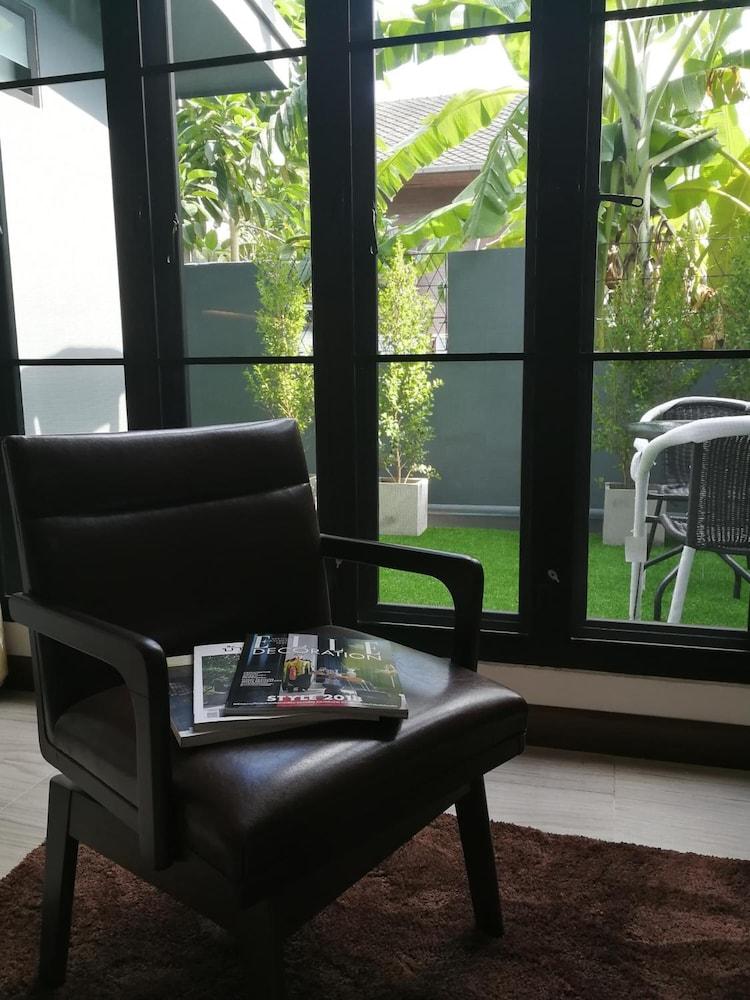 M.I.N.D. Villa Chiang Mai Exteriör bild